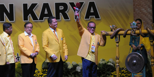 Yorrys sebut Partai Golkar Indonesia hanya cari sensasi