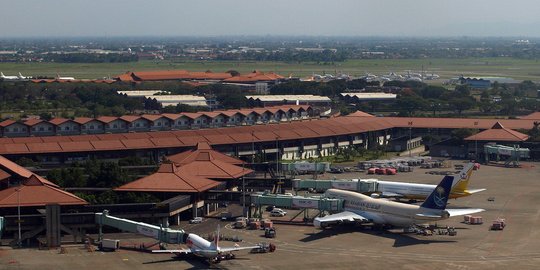 Ringankan beban pekerja, pengelola bandara RI bisa tiru Malaysia