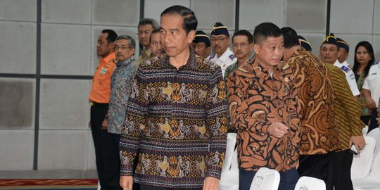 Jelang MEA, Jokowi berikan tips agar mampu bersaing