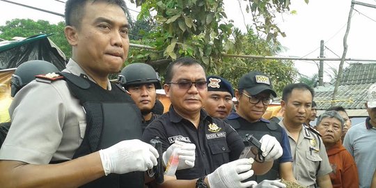 Polres Jakut gerebek pengguna narkoba di Kampung Bahari