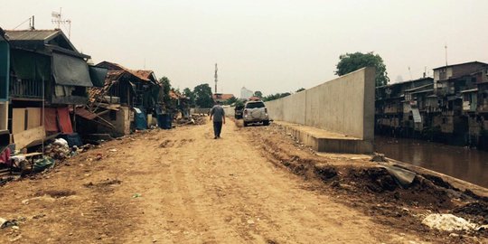 Pembuatan selokan belum selesai, Kp Pulo masih banjir saat hujan