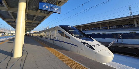 Fahri Hamzah: Proyek kereta cepat tetap melibatkan uang negara