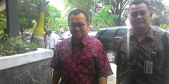 Menteri Sudirman masih kaji harga layak untuk saham Freeport