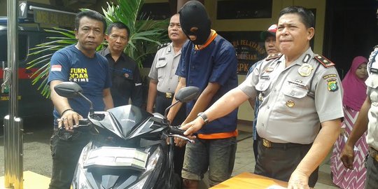 Kerja jadi satpam perumahan, Gunawan tetap nekat curi motor