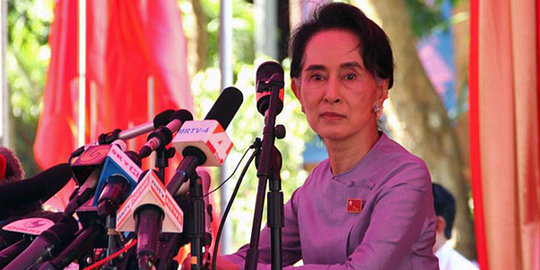 Myanmar: Menanti transisi sejati