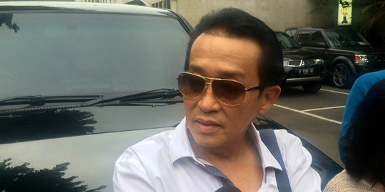 Penyidik bakal panggil ayah Mirna soal Jessica minta cium anaknya