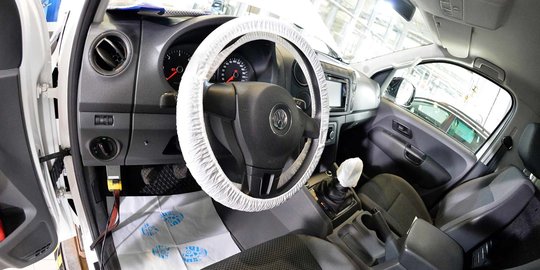 Intip cara canggih VW upgrade software Amarok