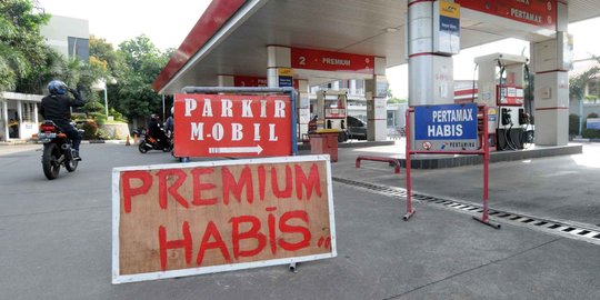 Wacana hapus premium di DKI, Ahok bakal paksa pemotor naik bus