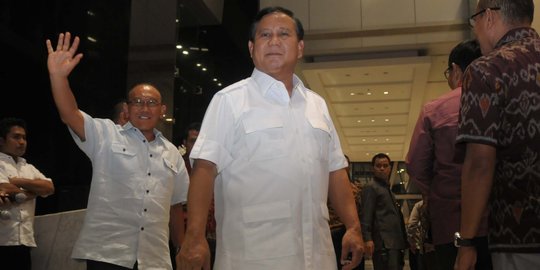 Desmond: Kami lapor KMP bubar, Pak Prabowo bilang terserah kalian