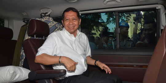 Dicecar 15 pertanyaan, RJ Lino tak ditahan di 'Jumat keramat'