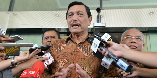 Luhut sebut Jokowi selesaikan kasus Novel, Samad & BW agar tak gaduh