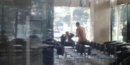 Diperiksa KPK 7 jam, RJ Lino dicecar soal proses pengadaan crane
