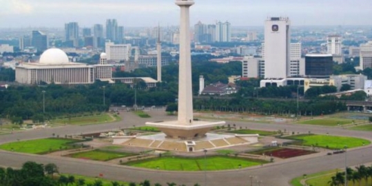 Sensasi Melihat Jakarta dari Ketinggian 132 Meter