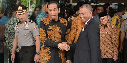 Revisi UU KPK, Jokowi tak bertindak karena ada tekanan politik