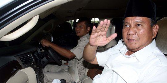 Ketegaran Prabowo dalam kesendirian