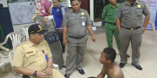 Rio menangis saat terjaring razia kos-kosan  merdeka.com