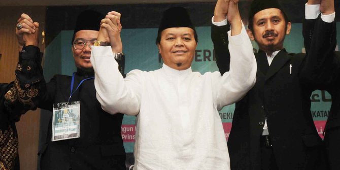 Hidayat Nur Wahid: Sampai saat ini KMP masih eksis!