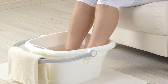 terapi sambil santai, ini 5 cara mudah atasi nyeri kaki