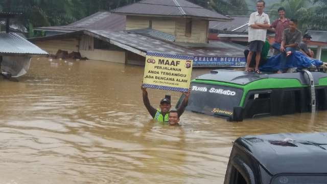 banjir di provinsi sumatera barat