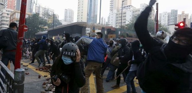 kerusuhan distrik mong kok di hong kok