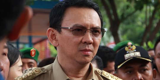 Ahok sebut seluruh toilet di Jakarta akan dipasangi AC