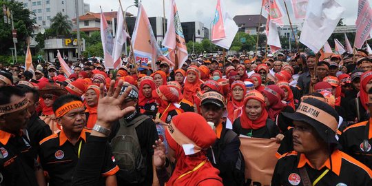 Ribuan guru honorer geruduk Istana minta diangkat jadi PNS