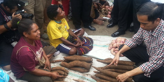 Tinjau pasar ikan di Lampung, Jokowi diminta turunkan harga sembako