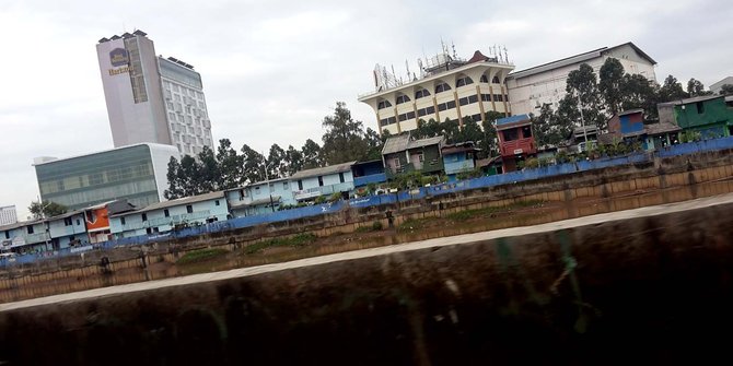 Sesumbar Ahok siapkan tank sampai Brimob lawan preman Kalijodo