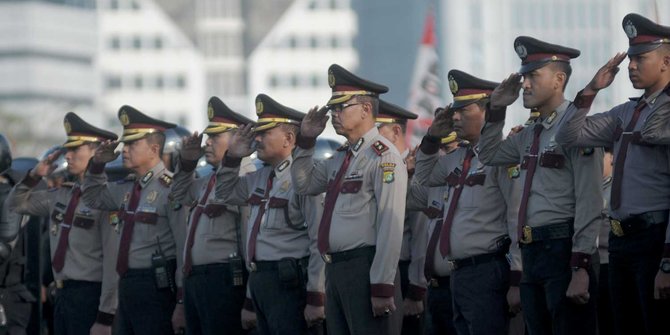 Ribuan polisi amankan pelantikan 6 kepala daerah di Bandung