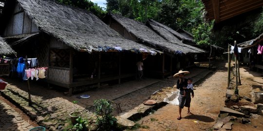 Selama perayaan kawalu wisatawan dilarang masuk kampung Baduy