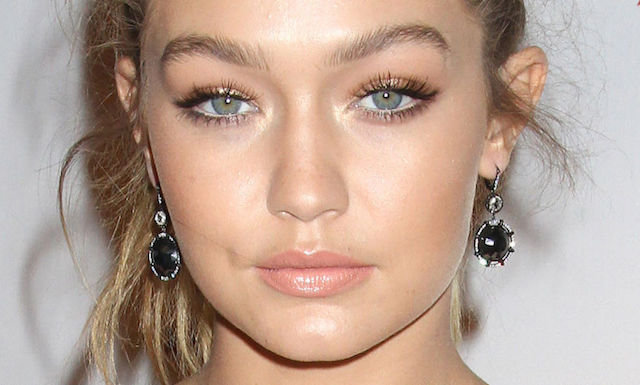 smoky brow