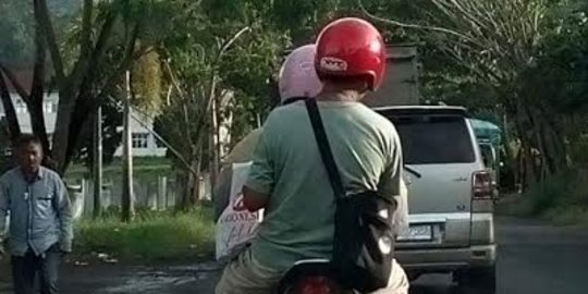 Reaksi warga saat kena razia polisi, ada yang lucu hingga melawan