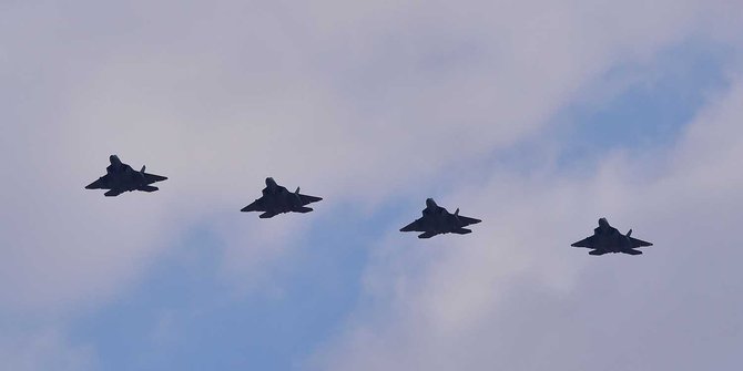 Balas roket Kim Jong-un, AS kirim jet siluman F-22 ke langit Korea