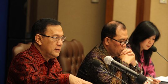 Pangkas BI rate, bank sentral dorong penurunan suku bunga kredit