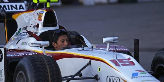 6 pebalap demi manor racing rev1
