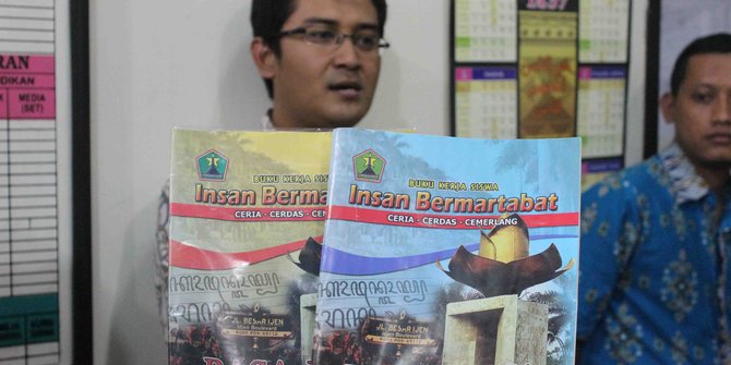 Heboh, ada kata bermakna 'alat kelamin' di sampul LKS Bahasa Jawa