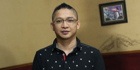 Baru berkuasa, Pasha 'Ungu' mendadak jumawa