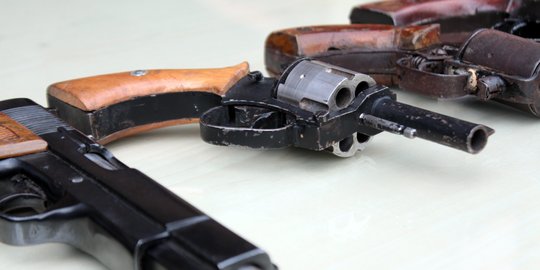 Pabrik senpi AS jual pistol warna-warni untuk anak kecil