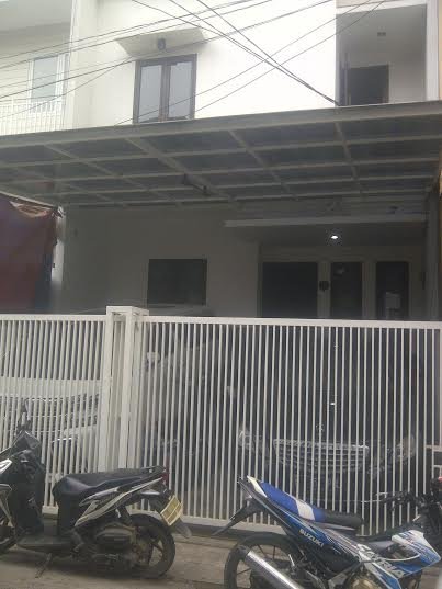 rumah saipul jamil di kelapa gading