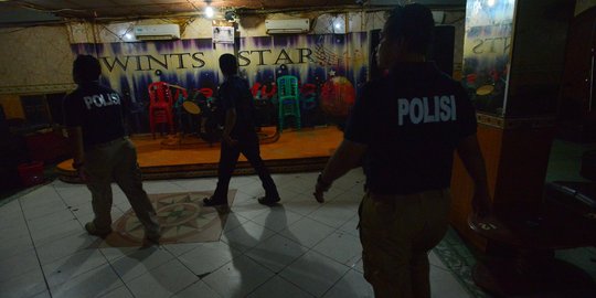 Periksa ulang kafe Daeng Aziz, polisi temukan ratusan VCD porno