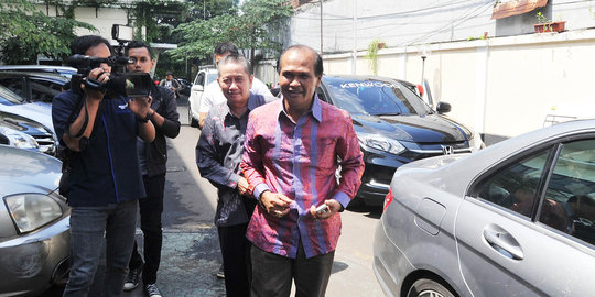 daeng aziz lebih dulu rev1