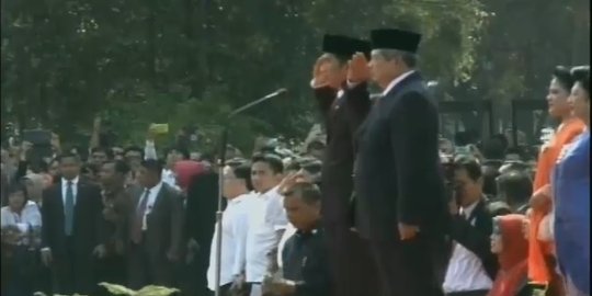 jokowi jk hidupkan kembali pasal penghinaan presiden rev1