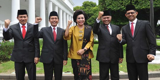 Bahas revisi UU KPK, pimpinan KPK bertemu DPR dan Jokowi di Istana