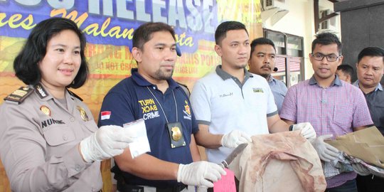 Sadisnya cucu bunuh, seret dan buang nenek ke sungai