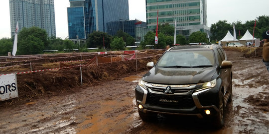 All New Pajero Sport Dieksplor oleh 4 Pereli Dunia