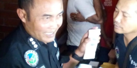 Geledah Kalibata City, polisi juga temukan dolar palsu