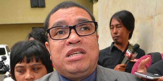 Kuasa hukum heran Daeng Aziz ditangkap dalam kasus listrik