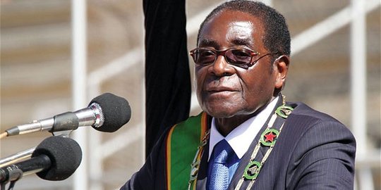 Presiden Zimbabwe rayakan pesta ultah mewah padahal rakyat kelaparan