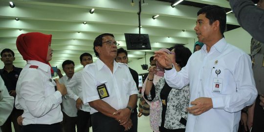 Menteri Yuddy minta pemda ikut pangkas izin usaha di daerah