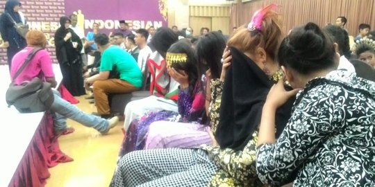 Ada peserta tak berhijab, peragaan busana di Banda Aceh dibubarkan